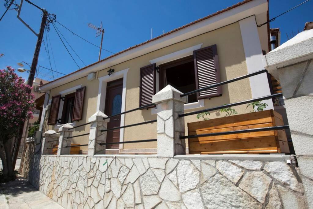 Kostas' House Argostoli Villa Buitenkant foto